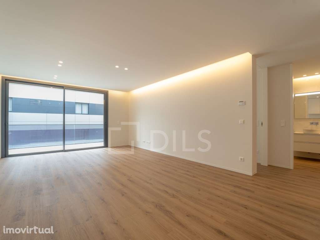 Apartamento T1 novo, com Varanda e Garagem, em Vila Nova de Gaia - Grande imagem: 4/31