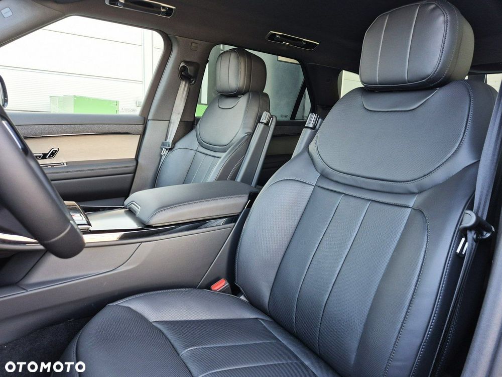 Land Rover Range Rover Sport - 21