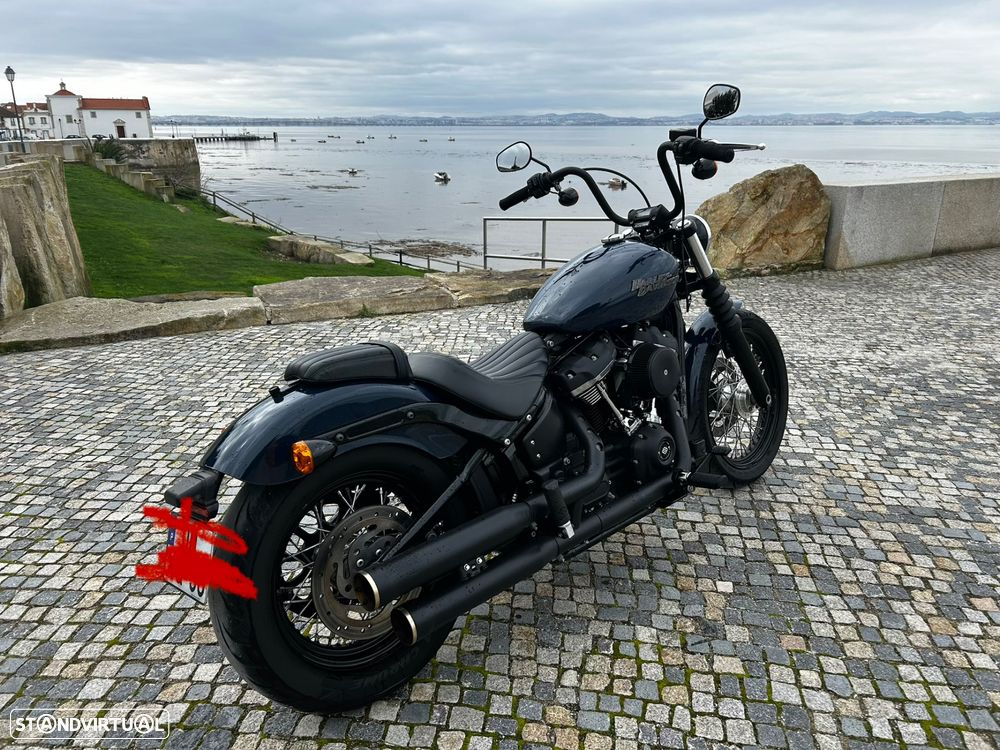 Harley-Davidson Softail Street Bob M8 A/2 Livrete - 10