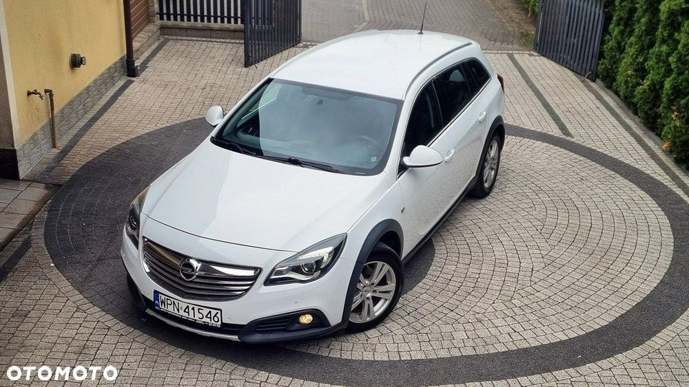 Opel Insignia - 23