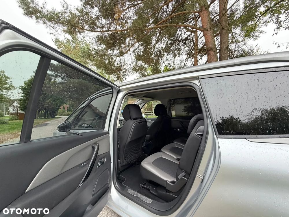 Citroën C4 Grand Picasso e-HDi 115 ETG6 Exclusive - 22