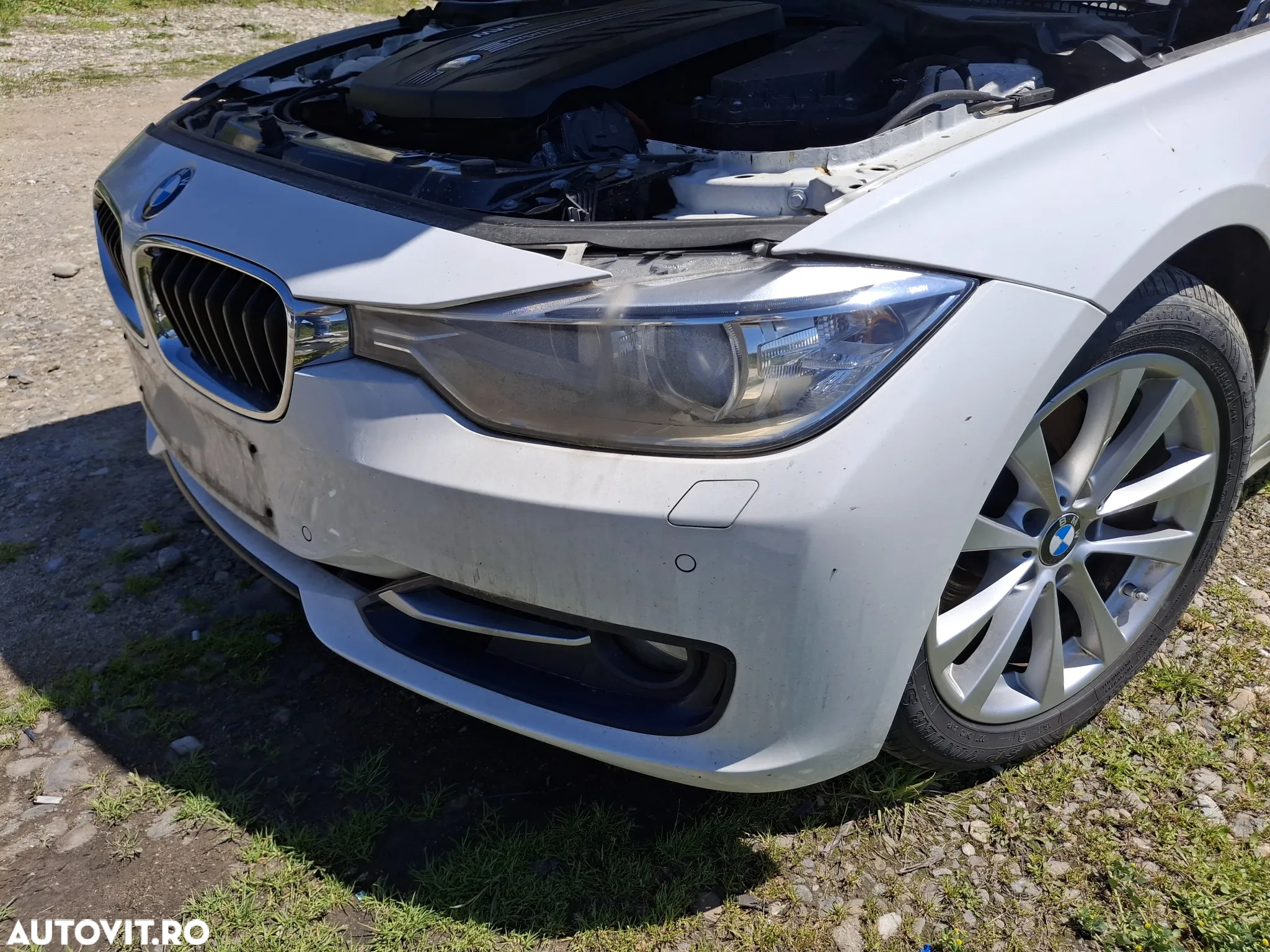 Bmw F31 330dXdrive SportLine - 13