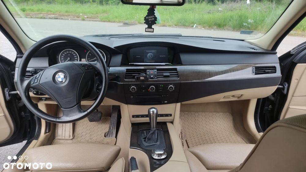 BMW Seria 5 - 17