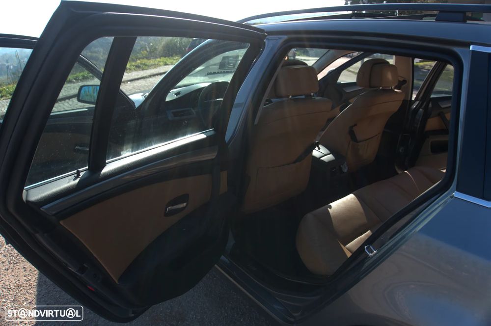 BMW 520 d Touring - 31