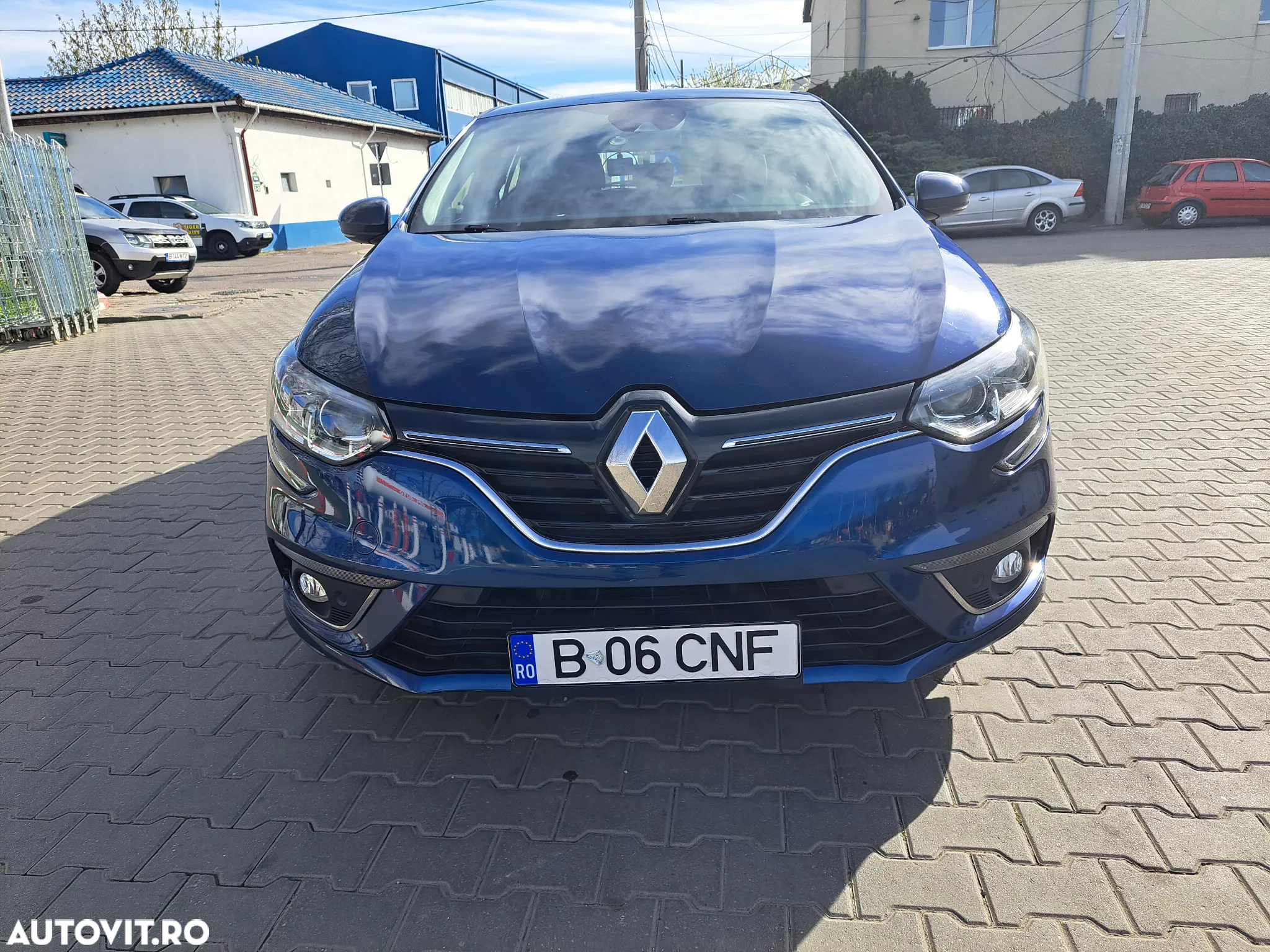 Renault Megane - 5