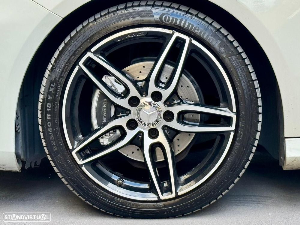 Mercedes-Benz A 180 d AMG Line Aut. - 31