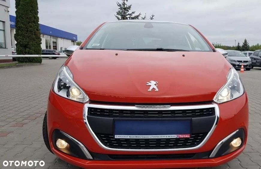 Peugeot 208 1.2 PureTech Allure S&S EAT6 - 17
