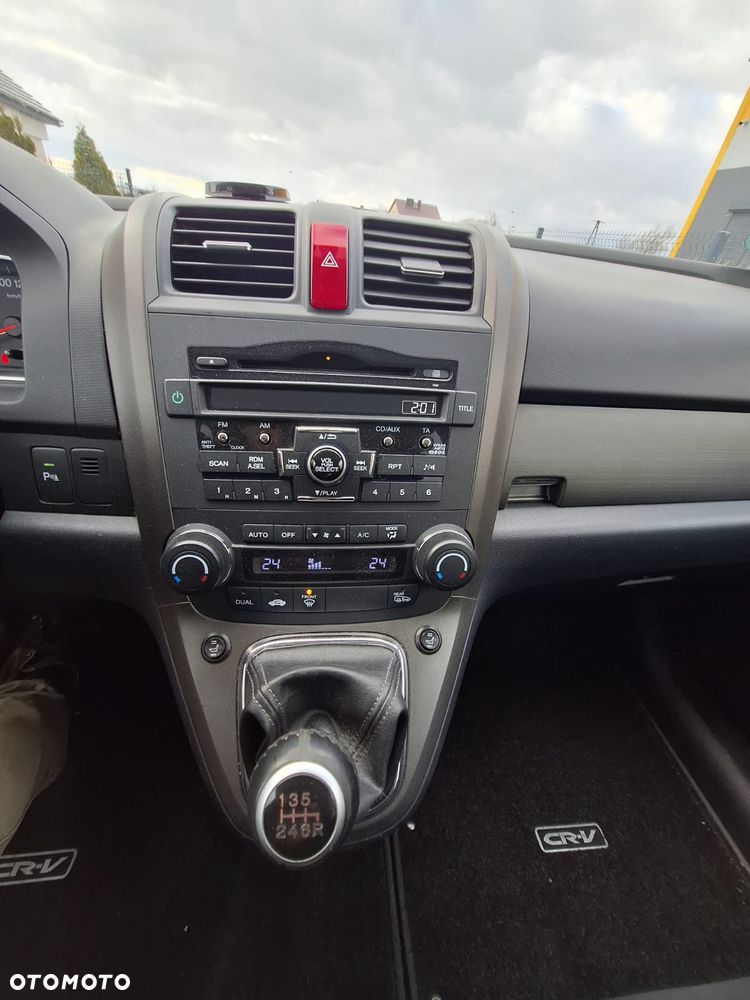 Honda CR-V 2.0i-VTEC Comfort 50 Jahre Edition - 11