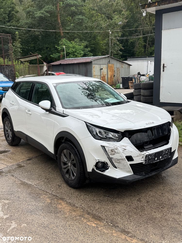 Peugeot 2008 1.2 PureTech Active Pack S&S - 26