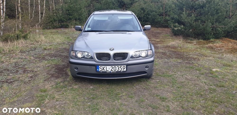 BMW Seria 3 318i - 1