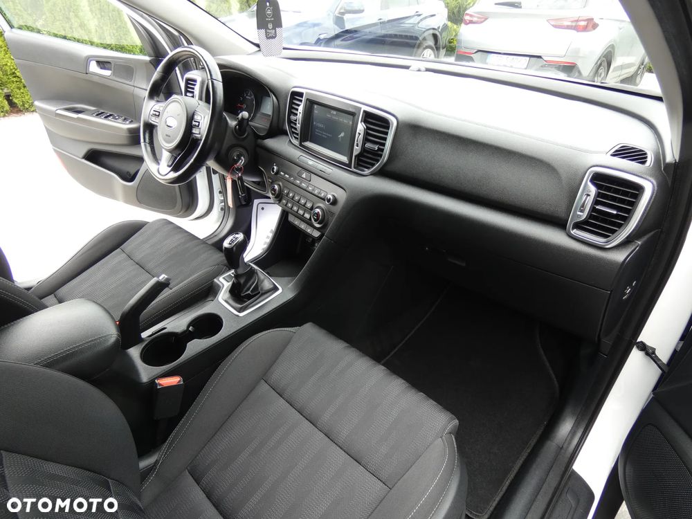 Kia Sportage 1.6 GDI Business Line 2WD - 27