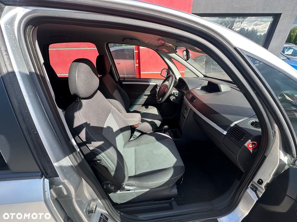 Opel Meriva 1.6 16V Cosmo Easytronic - 24