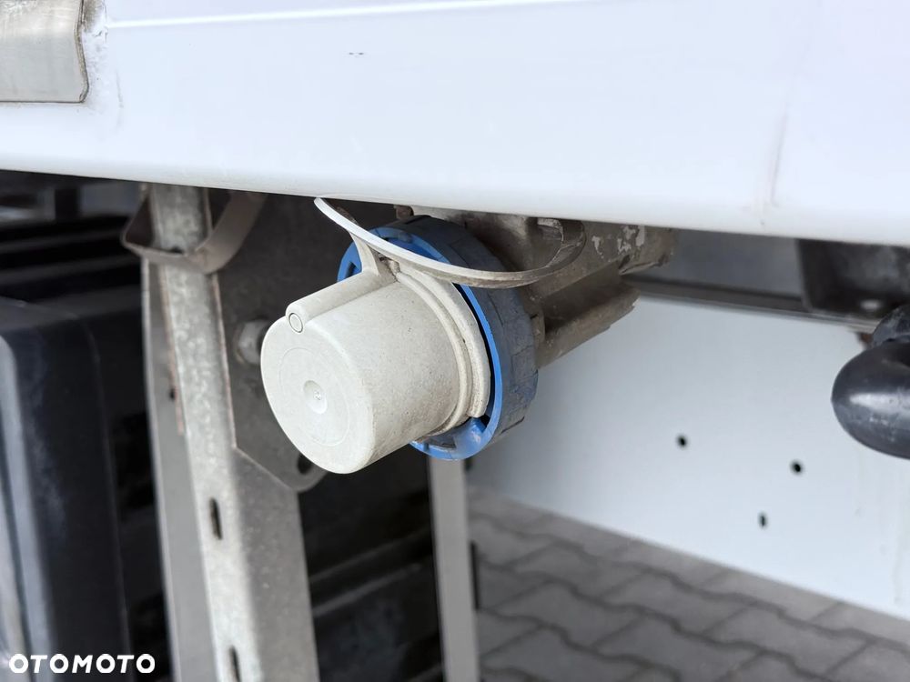 Renault Master 170 DCI Kontener 8ep Chłodnia/Mroźnia Złącze 230V Salon PL - 5