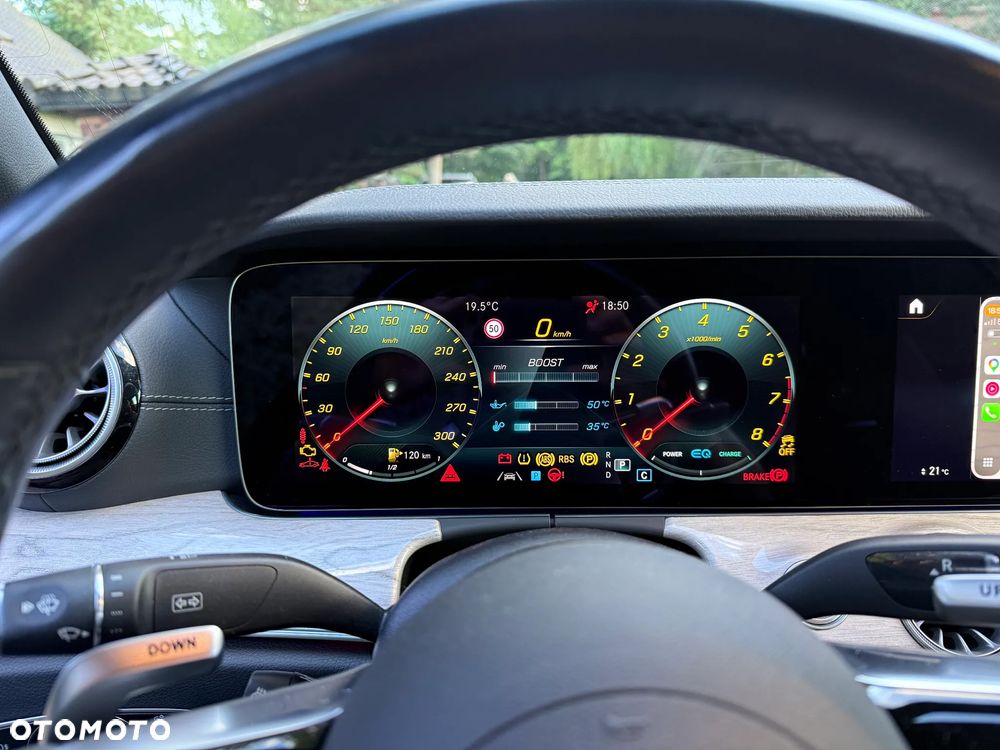 Mercedes-Benz Klasa E AMG 53 4-Matic+ 9G-TRONIC - 28