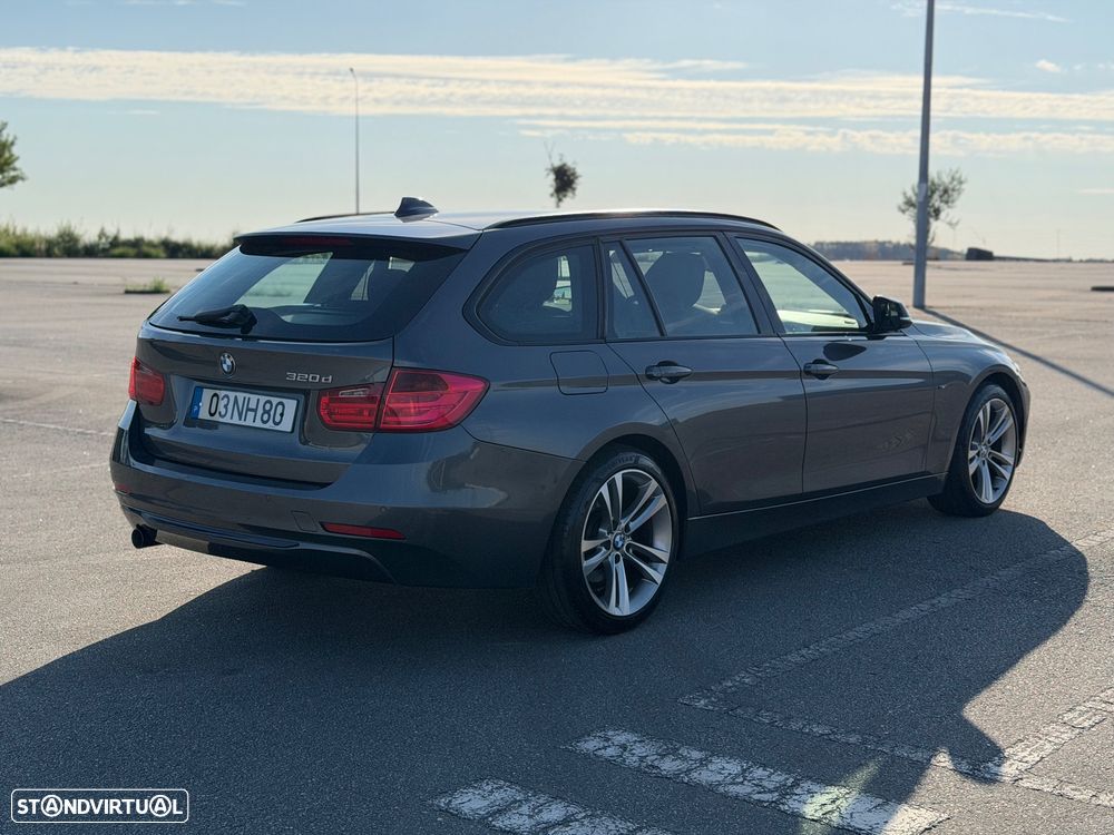 BMW 320 d Auto Line Sport - 3