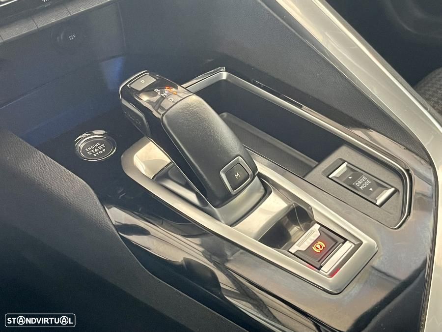 Peugeot 3008 PureTech 130 Stop & Start GPF EAT8 Active - 16