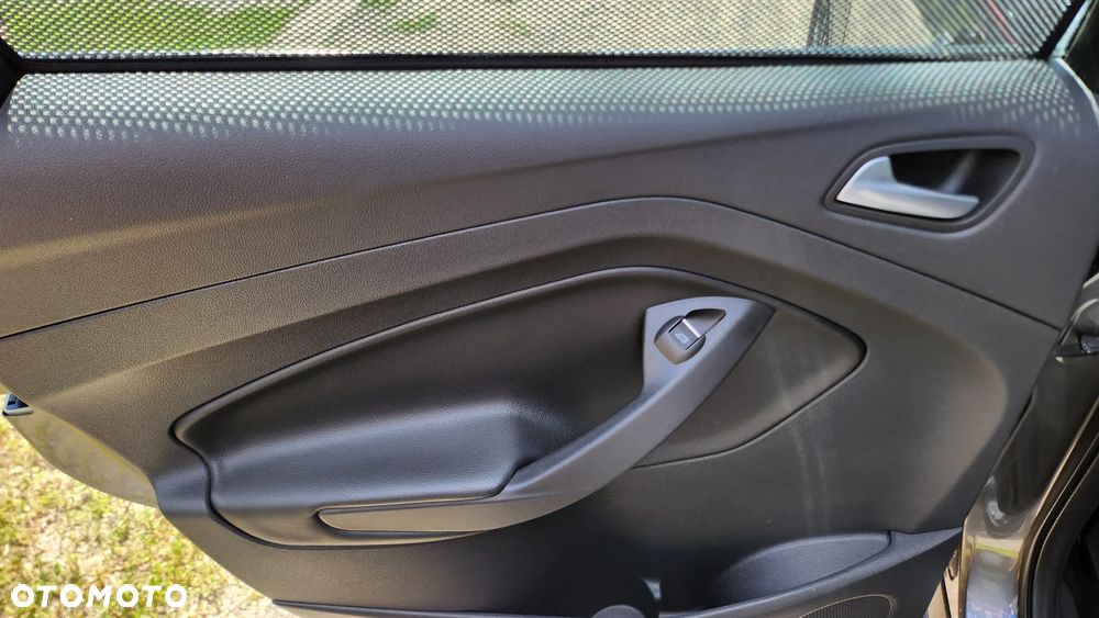 Ford Kuga - 20