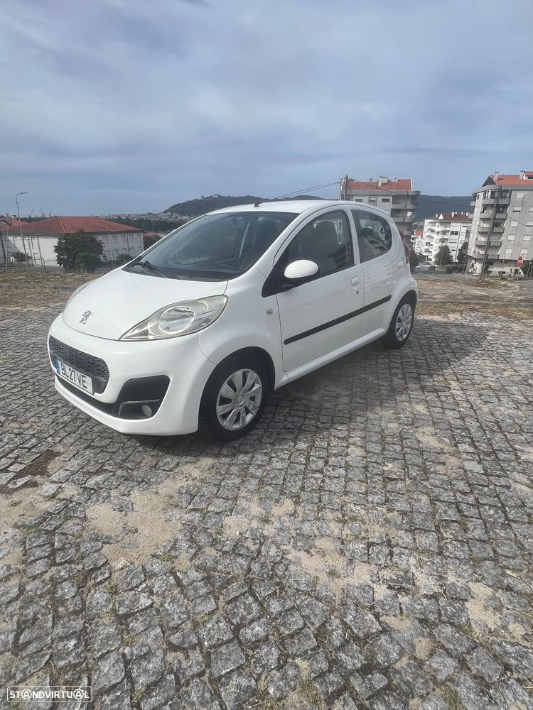 Peugeot 107 1.0 Active 2-Tronic - 1