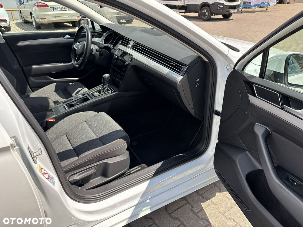 Volkswagen Passat 1.5 TSI EVO Business DSG - 16