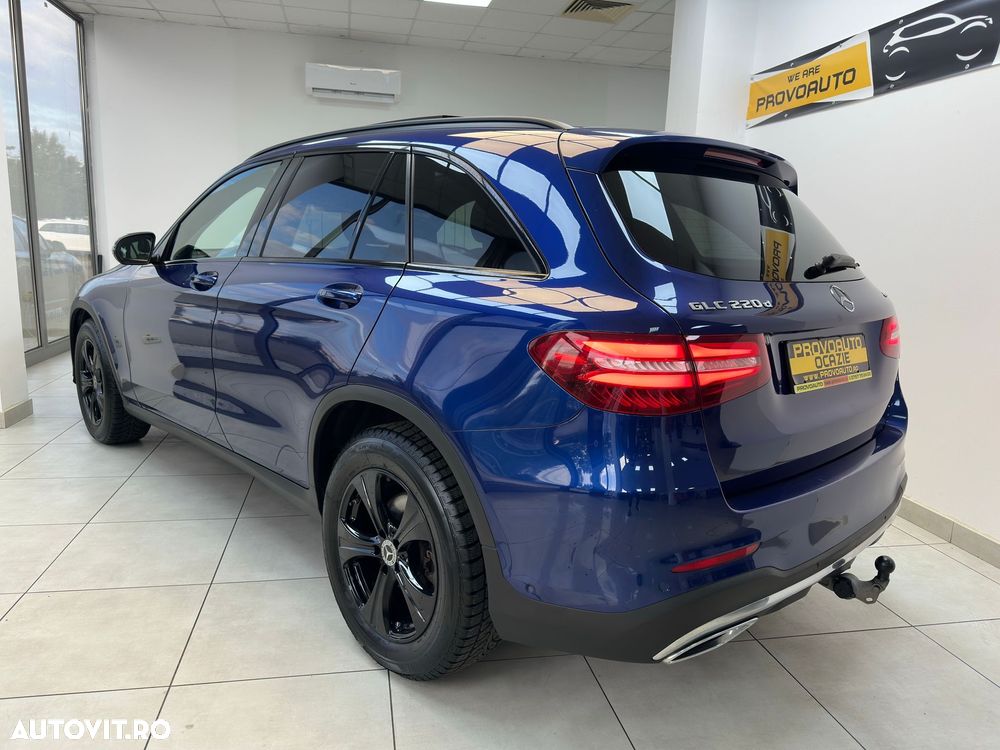 Mercedes-Benz GLC 220 d 4Matic 9G-TRONIC AMG Line - 3