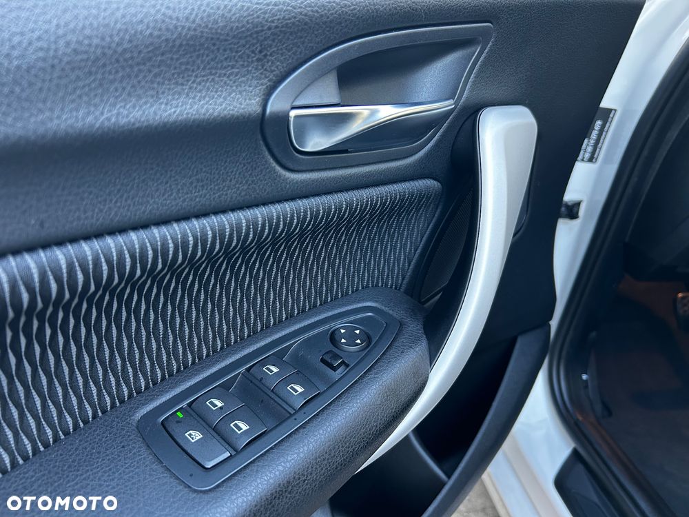 BMW Seria 1 - 18