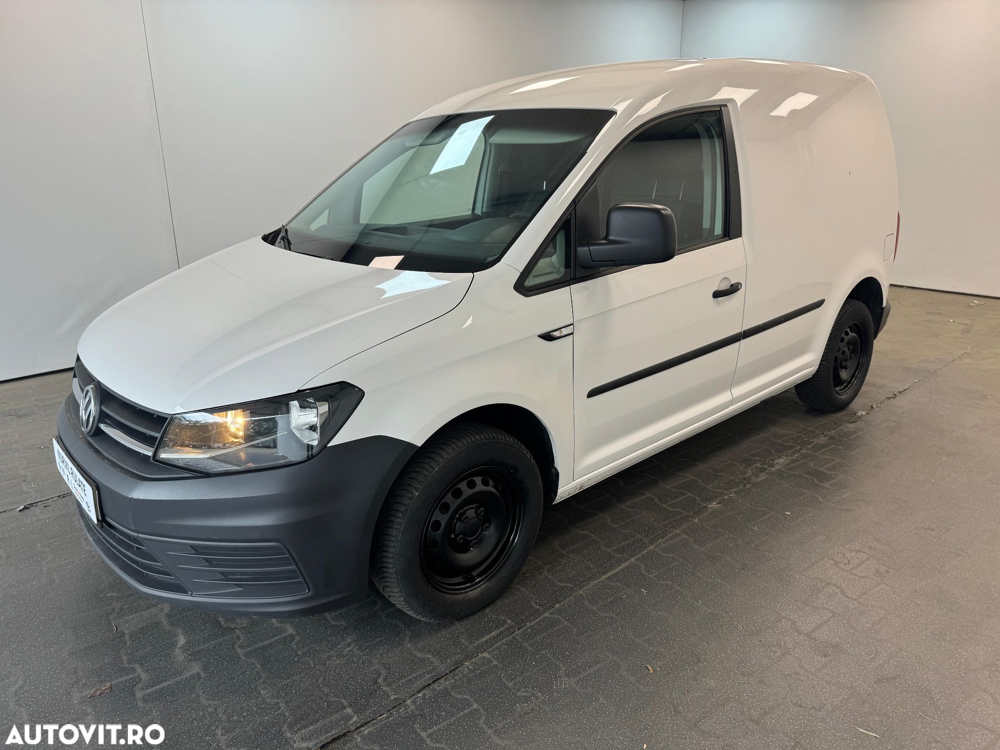 Volkswagen Caddy 2.0 TDI - 1