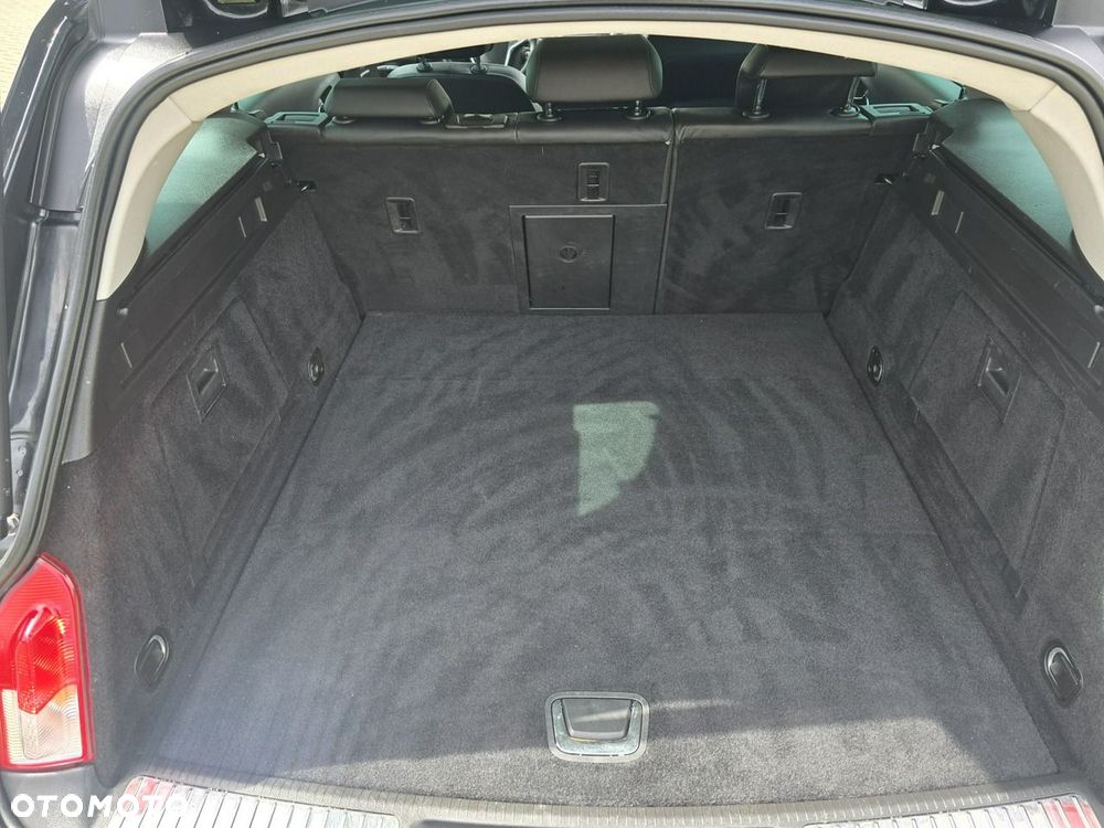 Opel Insignia - 21