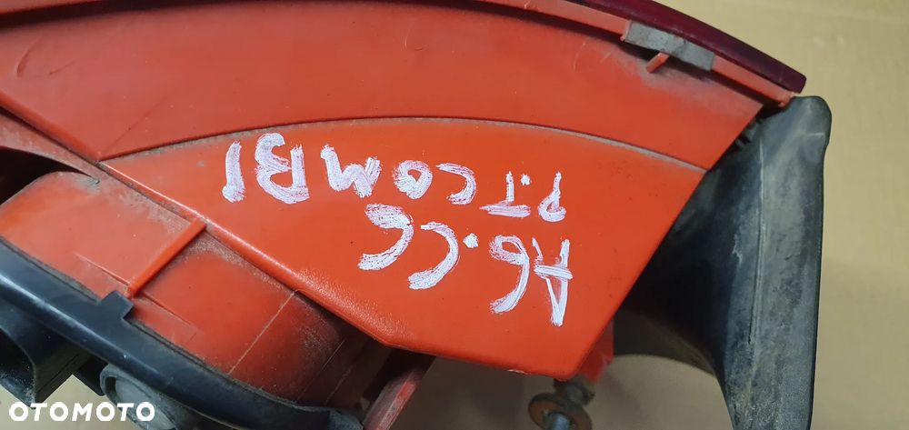 Lampa prawy tył tylna prawa w błotnik LED Audi A6 C6 Kombi 4F9945096H - 8