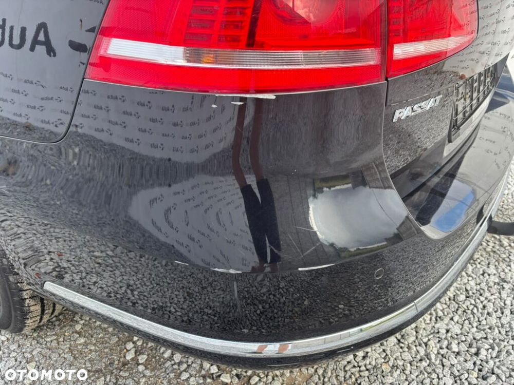 Volkswagen Passat Variant 2.0 Blue TDI SCR Business Edition - 24