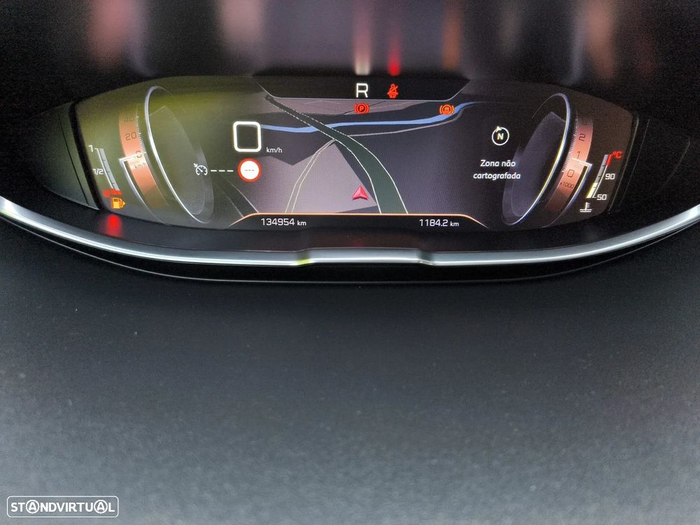 Peugeot 5008 1.5 BlueHDi GT Line EAT8 - 20