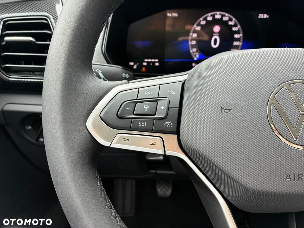 Volkswagen T-Cross - 15
