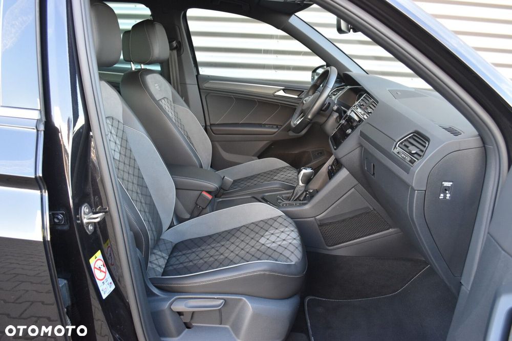 Volkswagen Tiguan 1.5 TSI EVO R-Line DSG - 37