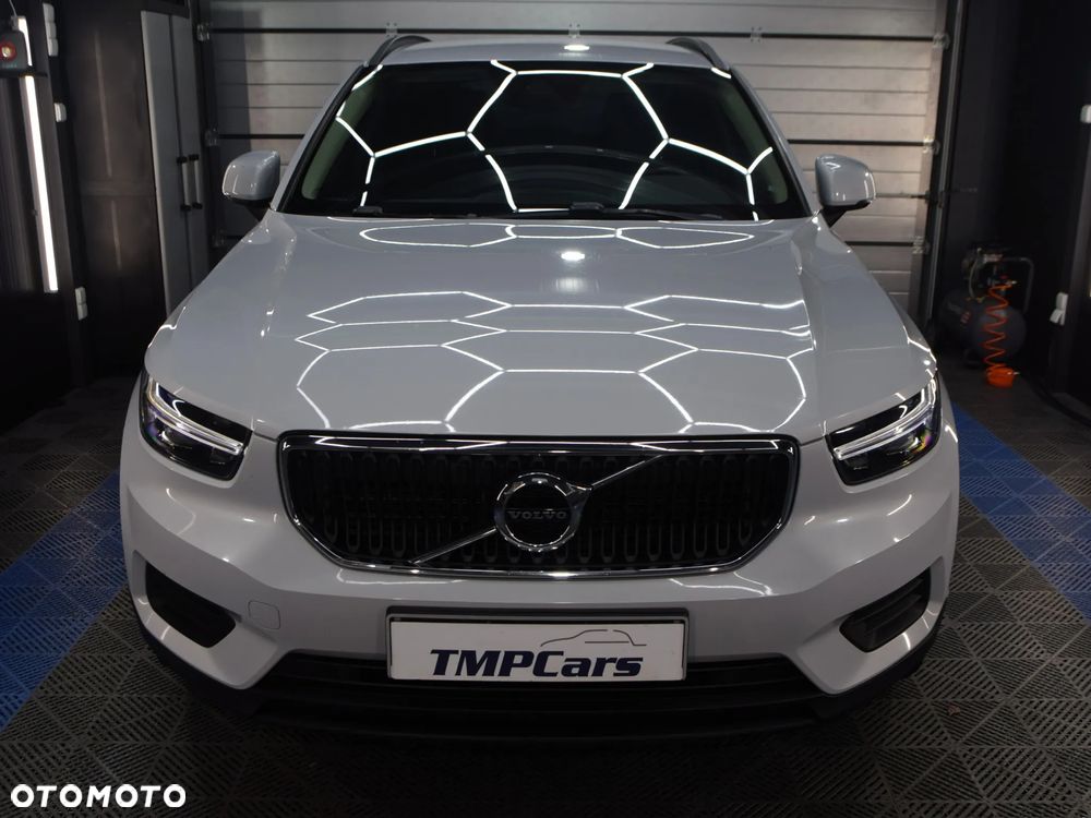 Volvo XC 40 - 22