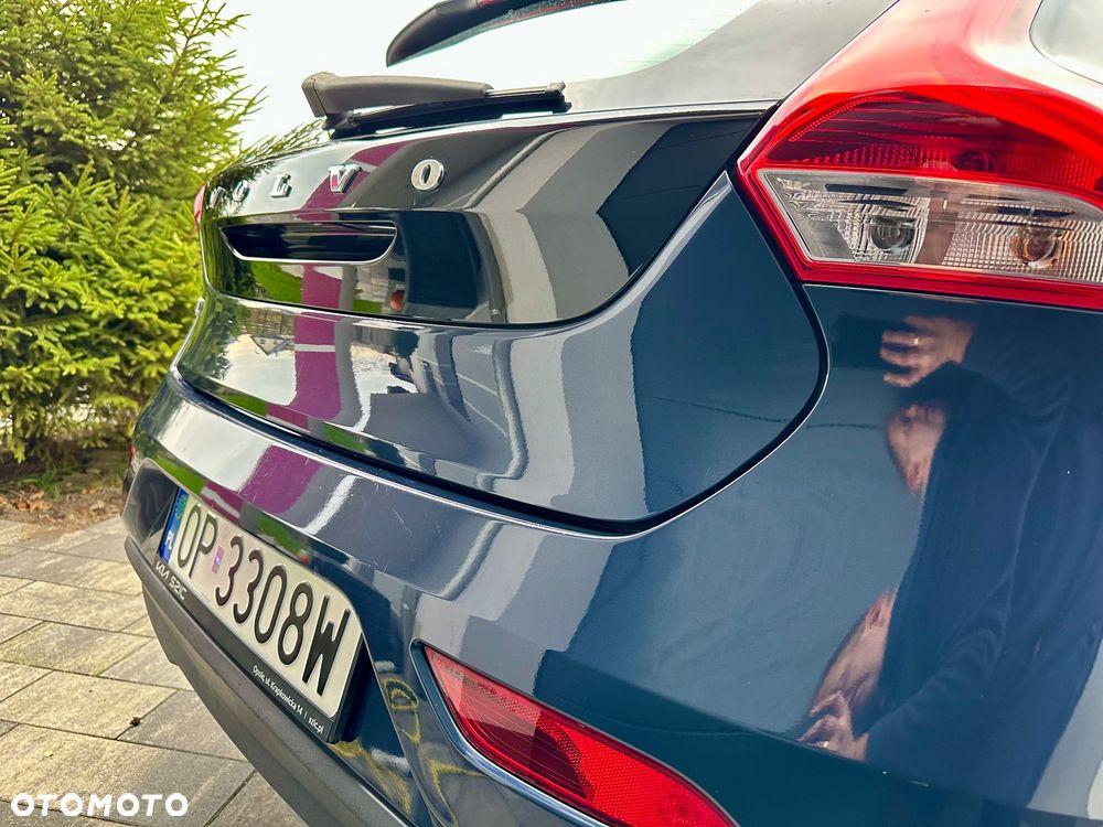 Volvo V40 D2 Kinetic - 9