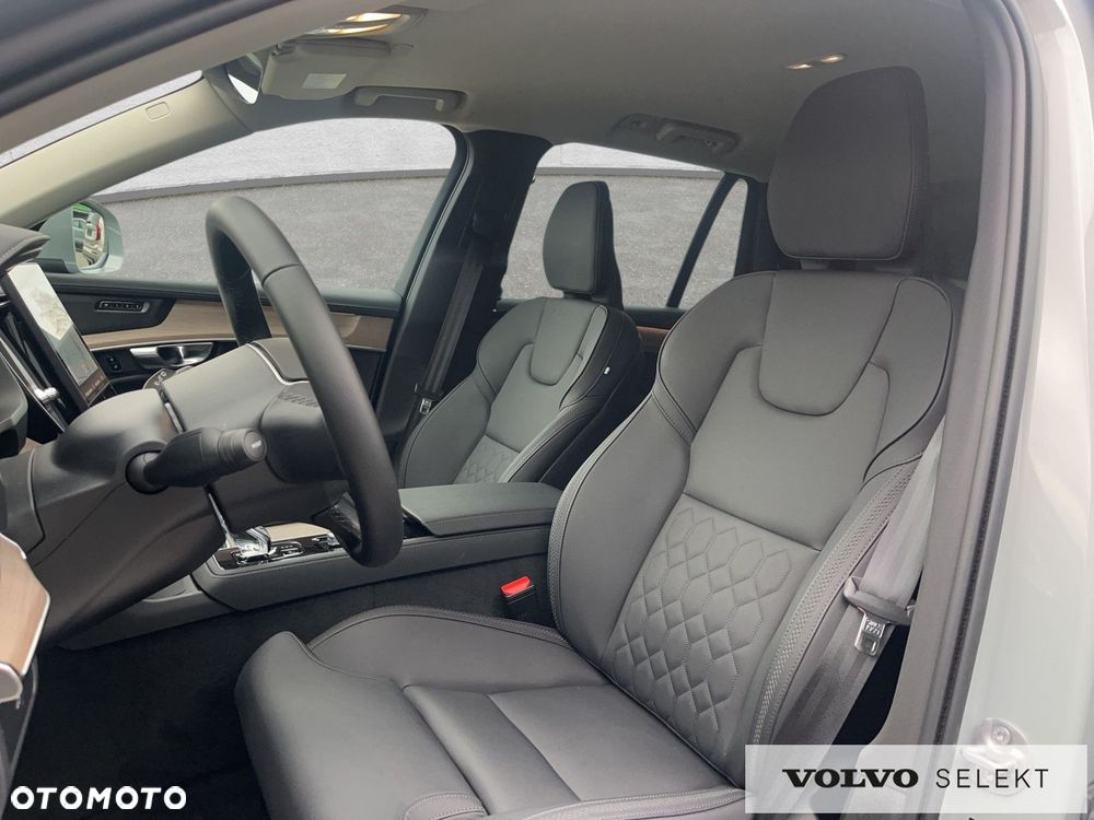Volvo XC 90 - 13
