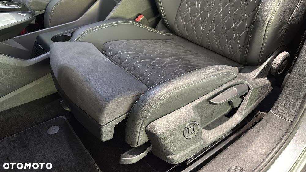 Audi Q4 e-tron - 13