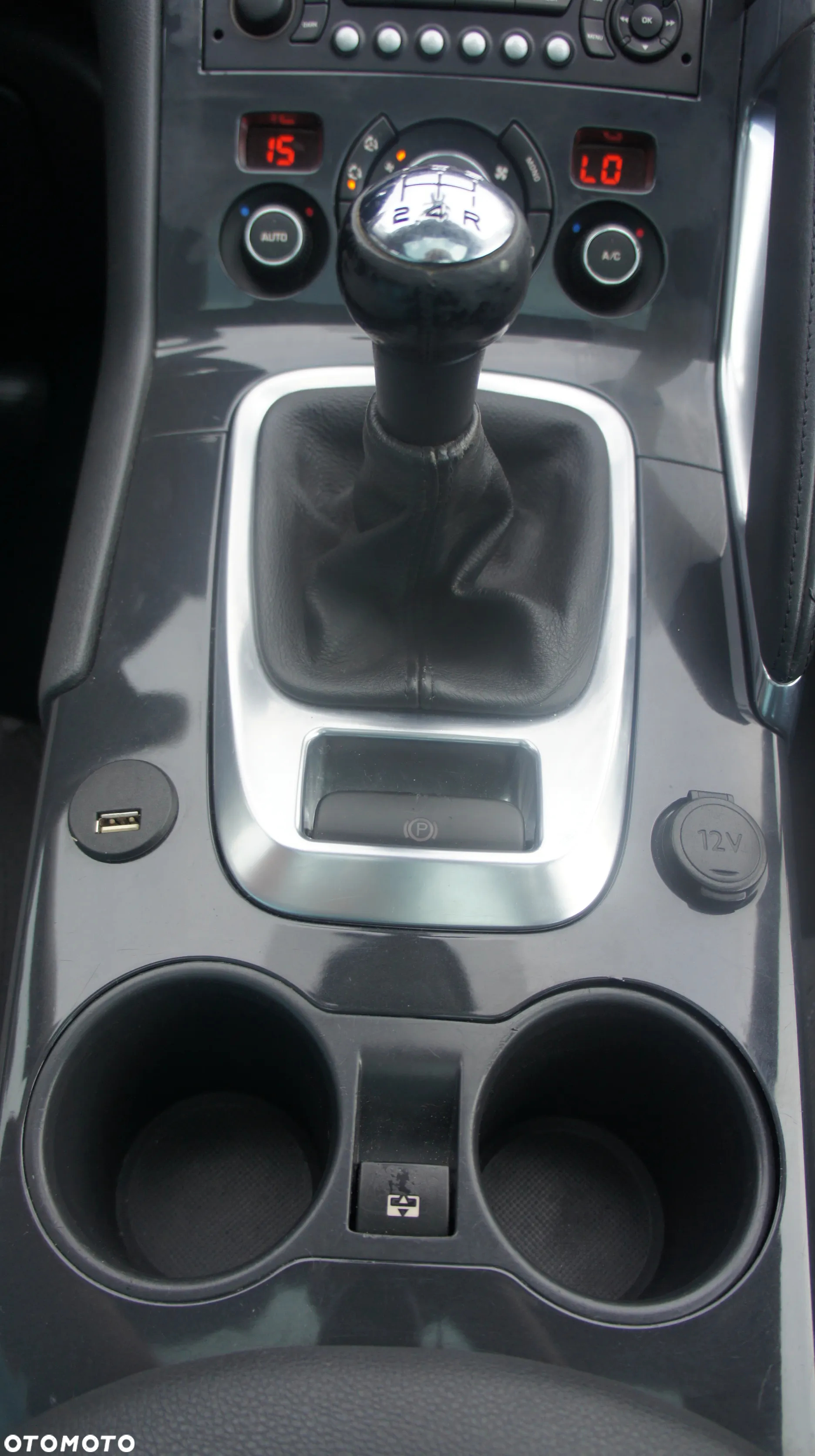 Peugeot 3008 120 VTi Premium - 23