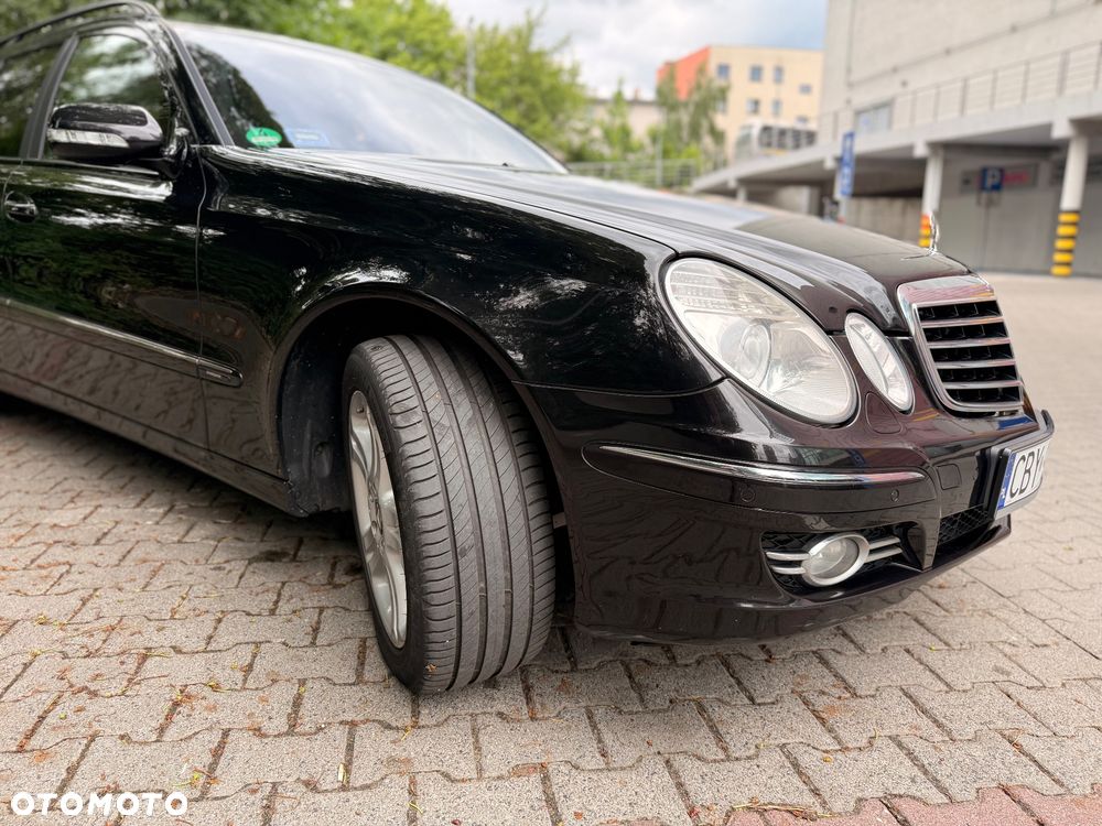 Mercedes-Benz Klasa E - 9