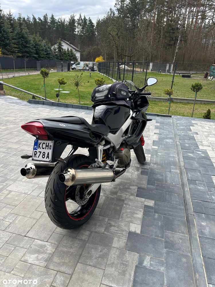 Honda VTR - 4