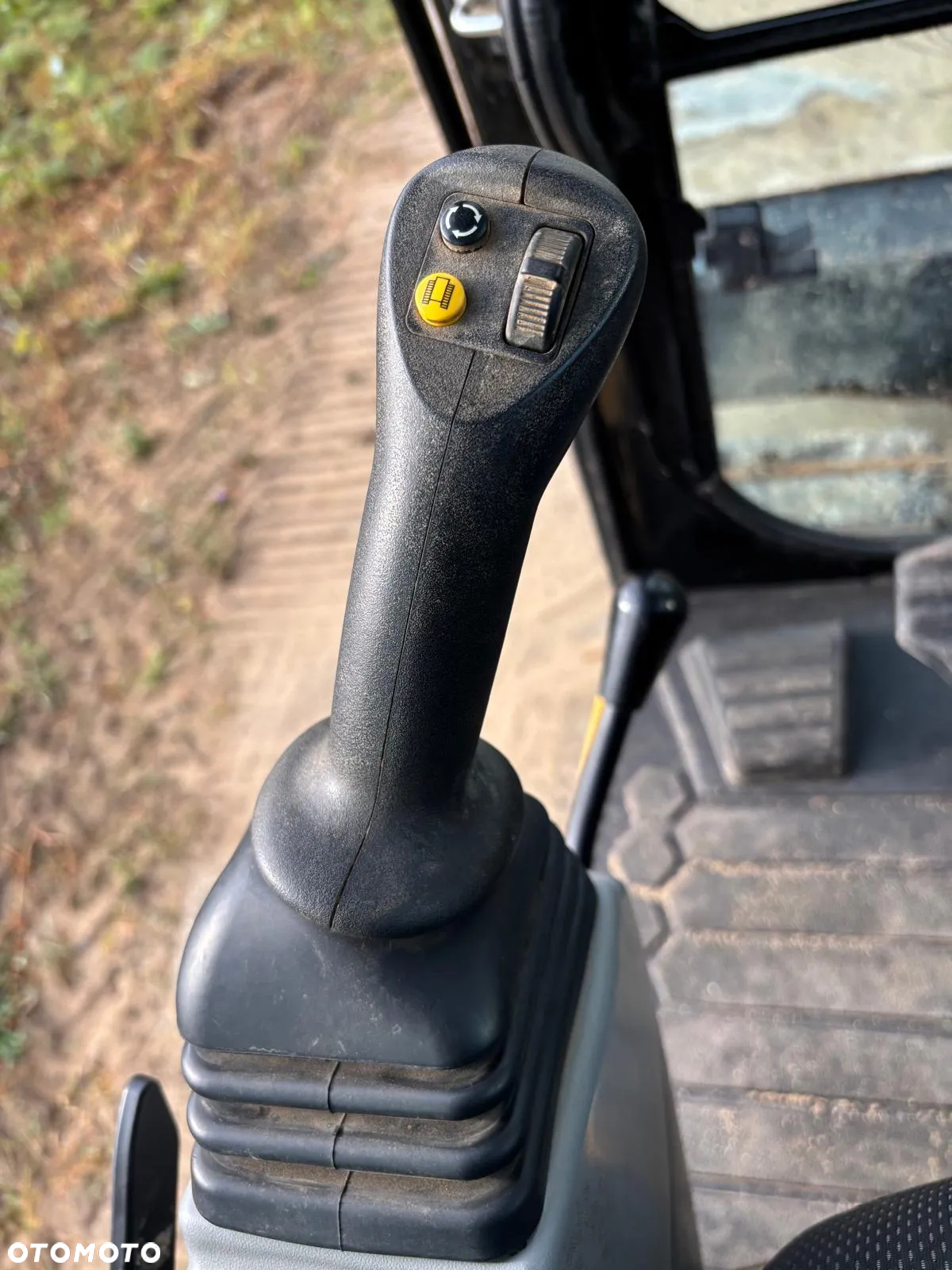 Caterpillar 307.5 - 9