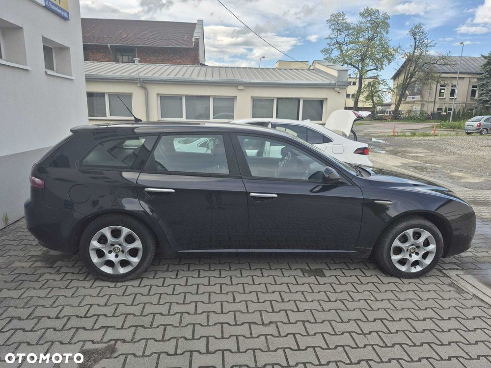 Alfa Romeo 159 - 4