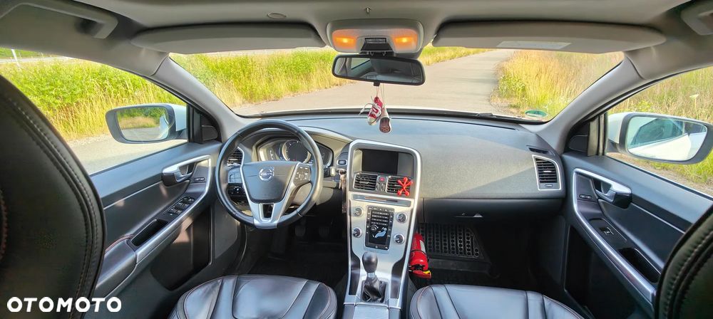 Volvo XC 60 D3 Ocean Race - 9