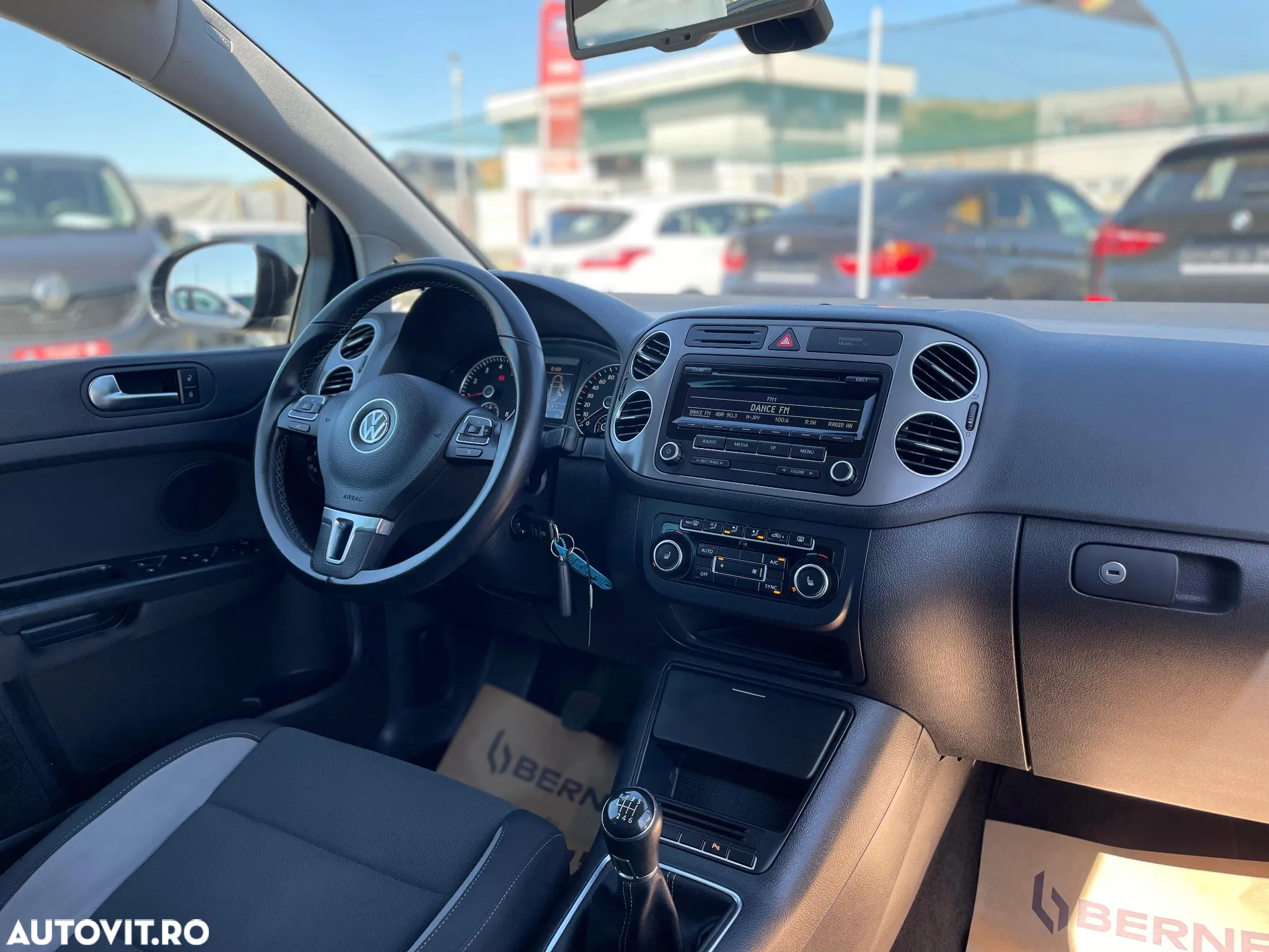 Volkswagen Golf Plus 1.2 TSI BlueMotion Technology Life - 25