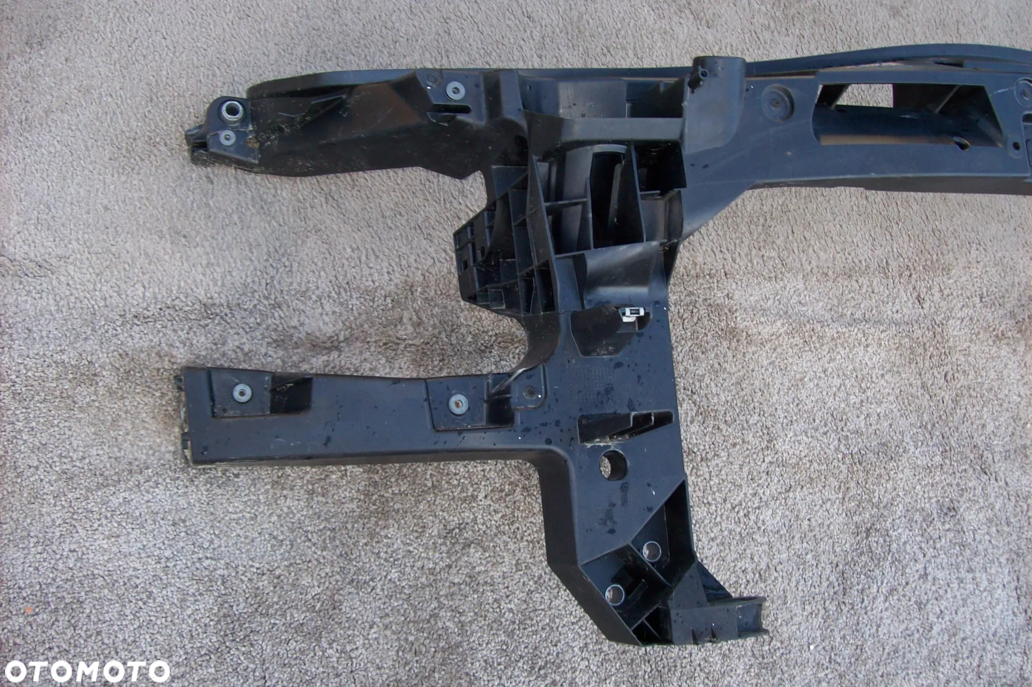 PAS PRZEDNI MERCEDES SPRINTER W907 W910 ROK 18/23 - 3