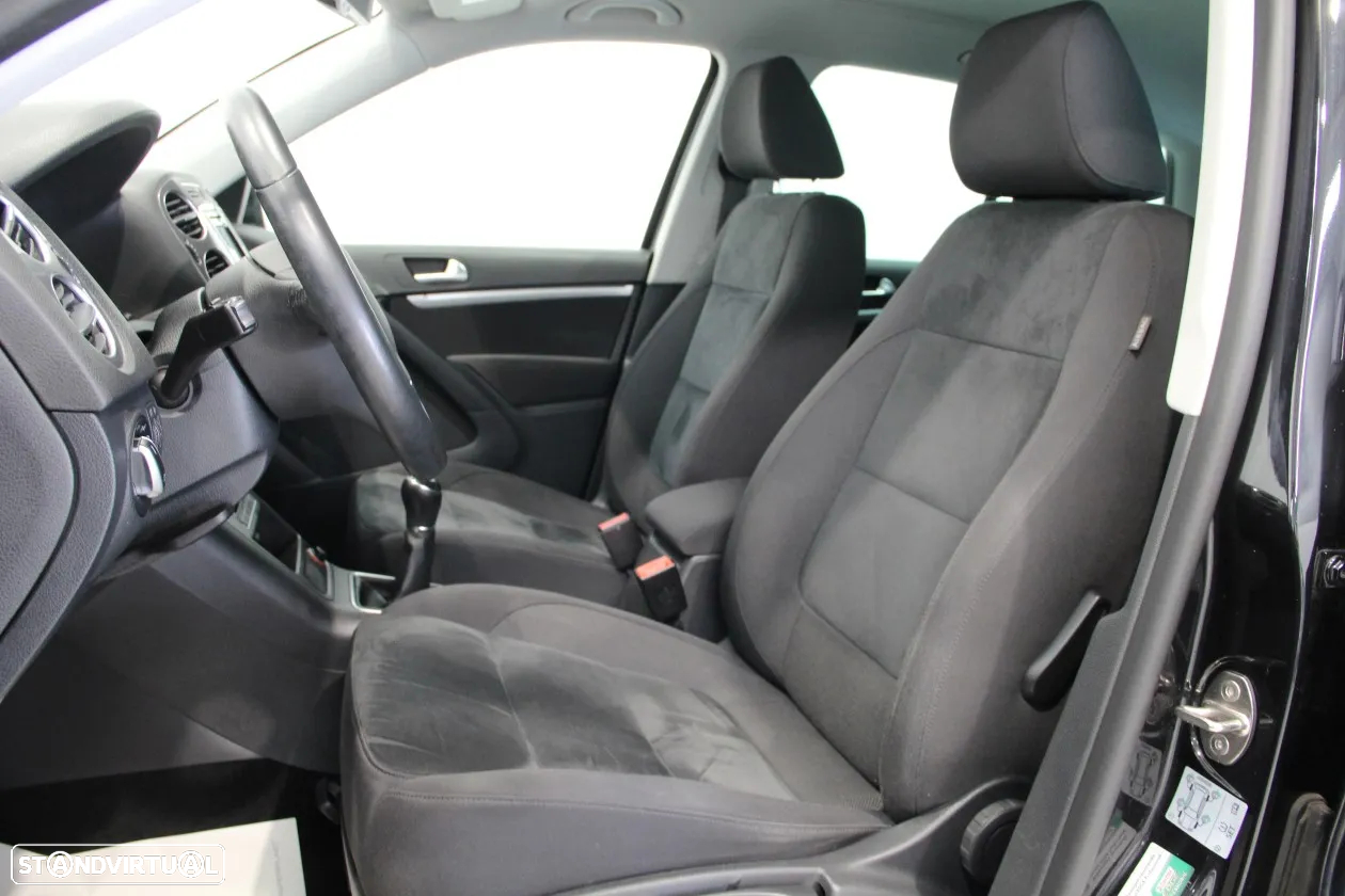 VW Tiguan 2.0 TDi Sport BlueMotion - 7