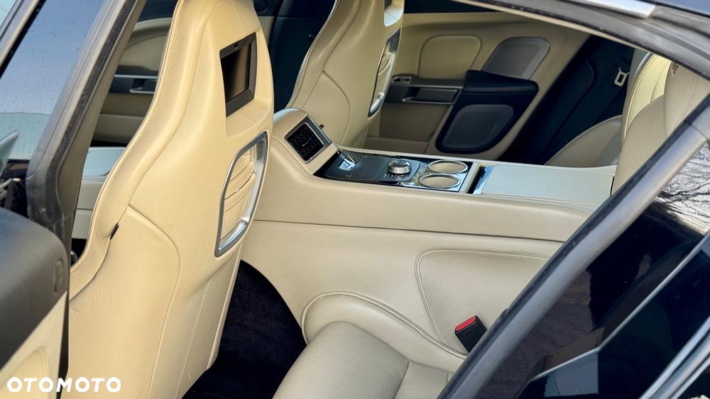 Aston Martin Rapide Standard - 18