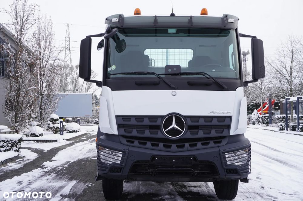 Mercedes-Benz Arocs 2633 burtowy / HDS FASSI F155A.0.23 / PILOT / 230 tys. km - 9