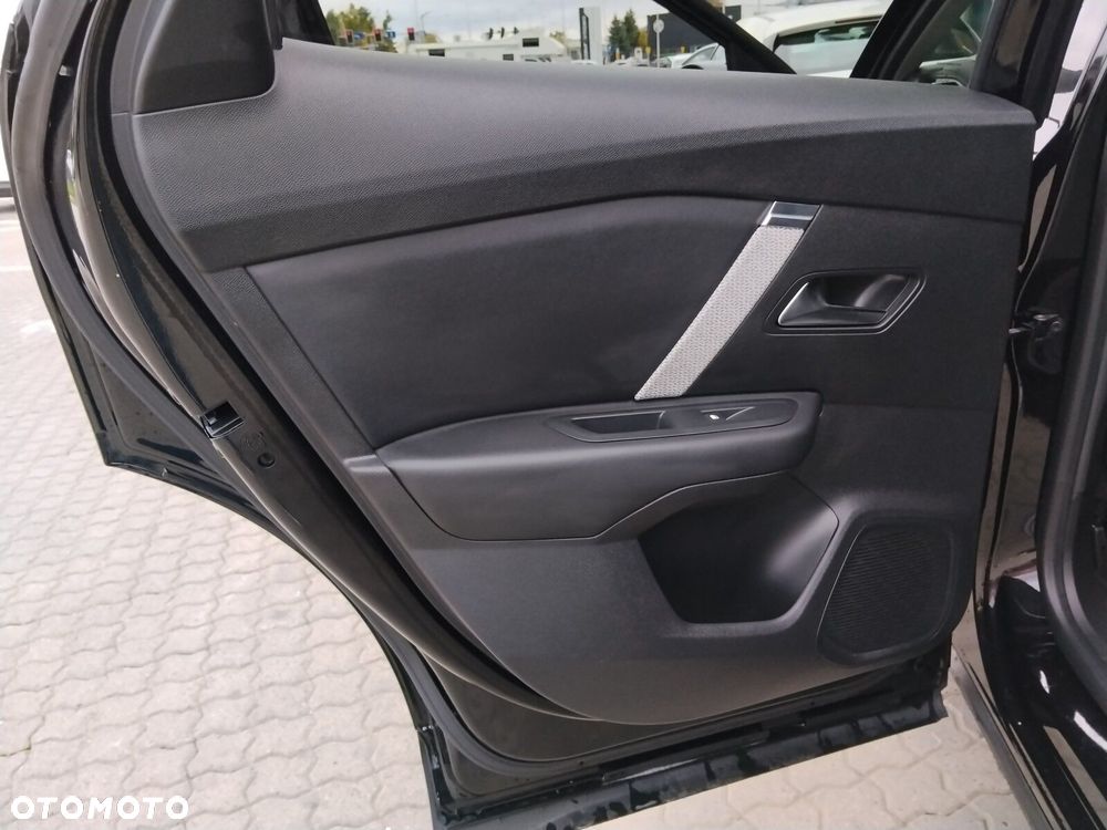 Citroën C4 1.2 PureTech Shine S&S EAT8 - 19