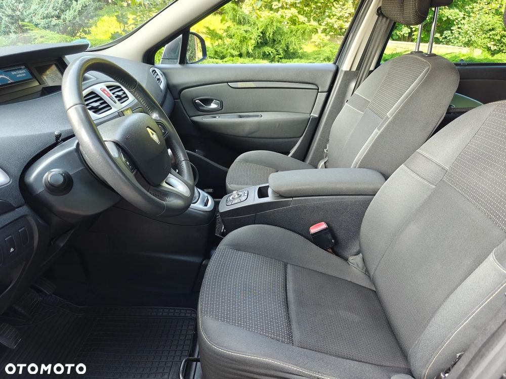 Renault Scenic - 19