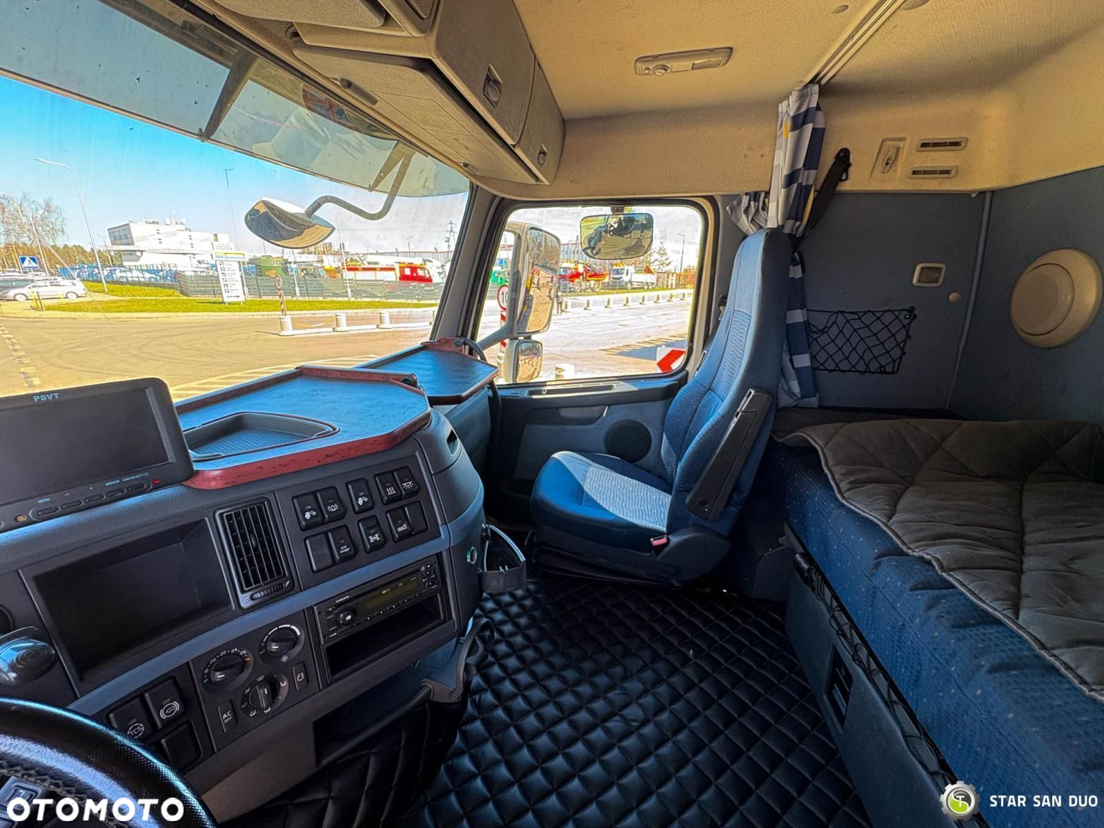 Volvo FH 520 8x4 HMF ODIN K6 EURO 5 FLY JIB HDS Żuraw Tridem - 13